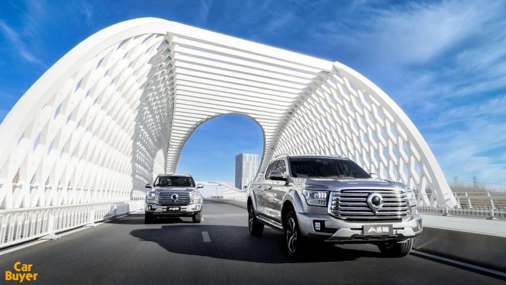 鯊魚王多變體汽車智能皮卡后箱蓋 鯊魚王多變體汽車智能皮卡后箱蓋