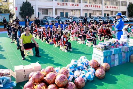 鯊魚王多變體汽車智能皮卡后箱蓋 長城皮卡2022全球銷售186715臺 蟬聯皮卡銷量冠軍_fororder_image036