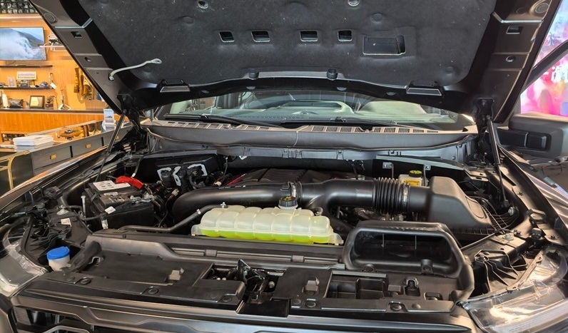 82.88萬起！福特F-150猛禽新款登場，性能再升級