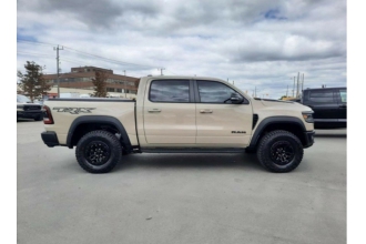 2022款道奇霸王龍最帥皮卡 高大威猛的造型設計